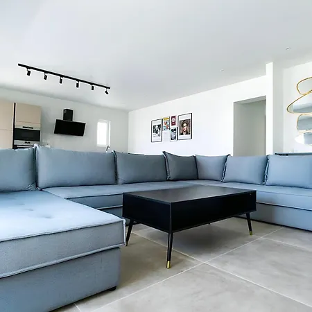 Mairyloy City Luxury Apartment Rhodes City Exterior photo